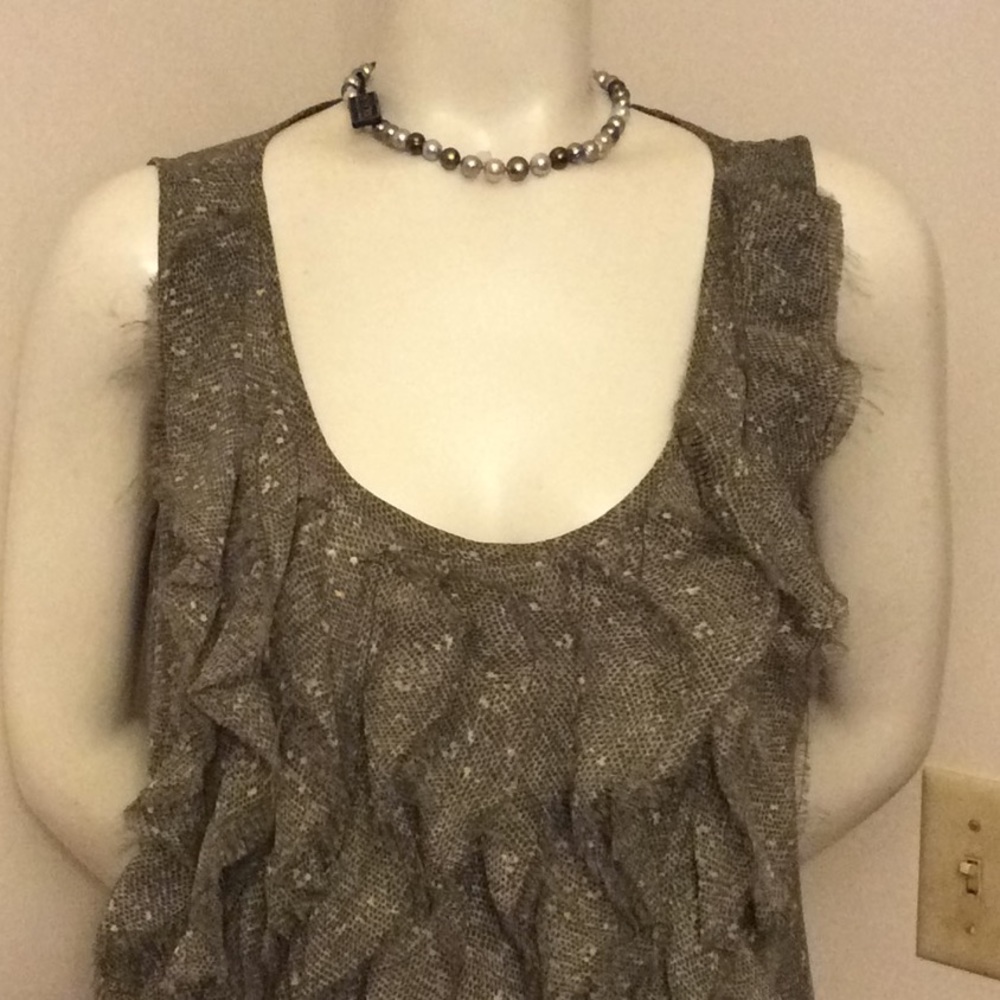NWOT MICHAEL KORS GREEN AND WHITE RUFFLE SHIRT - Picture 4 of 4